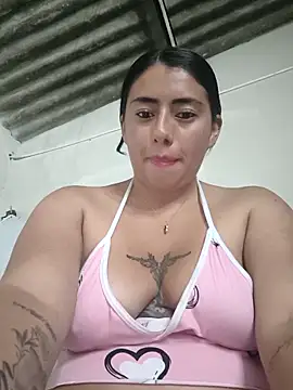 ashleymonroe4 online show from April 2026 04:15:01 PM