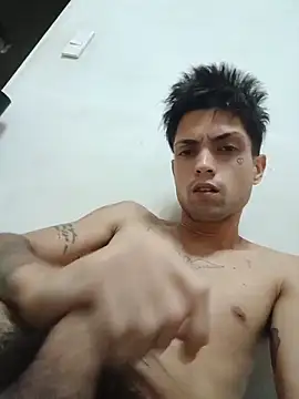 Snapshot of CubanoxxxSex chatting on February 2026 11:56:01 PM CubanoxxxSex online show from February 2026 11:56:01 PM