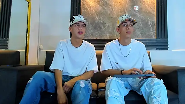 Golden princess online show from February 2026 08:24:02 PM