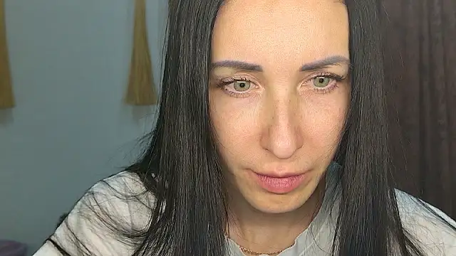 Poorlamb911 online show from February 2026 06:33:02 PM