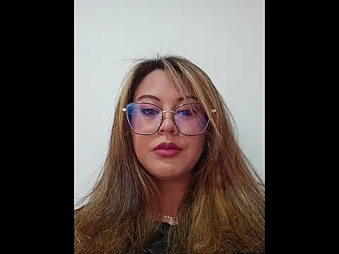 Mari-98 online show from June 2026 07:18:01 PM