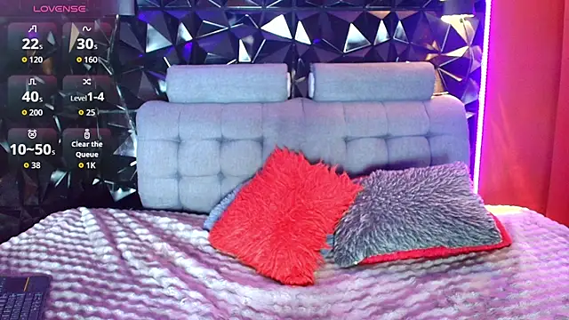 Tammy sutra online show from April 2026 07:14:01 PM