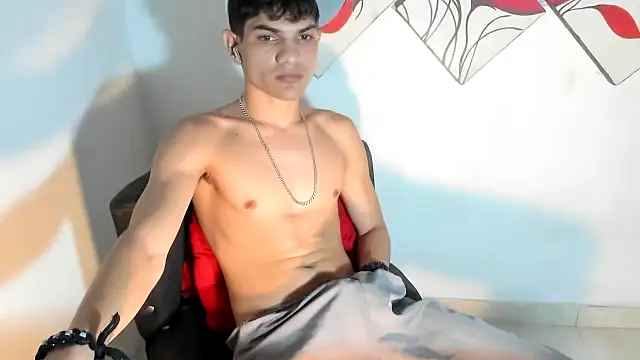 Jesshot bigcock20cm online show from June 2026 06:52:02 AM