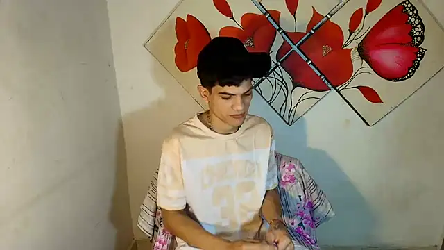 Jesshot bigcock20cm online show from July 2026 02:38:01 AM