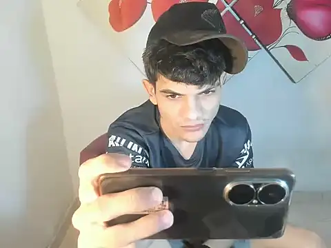 Jesshot bigcock20cm online show from July 2026 02:40:01 AM