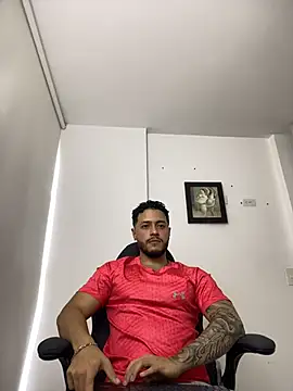 Snapshot of MattiaDupont chatting on March 2026 10:14:01 PM MattiaDupont online show from March 2026 10:14:01 PM