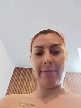 AnnyaEvans online show from July 2026 06:20:01 PM