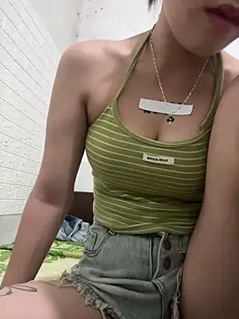 DoliceGirl2k online show from May 2026 04:50:01 AM