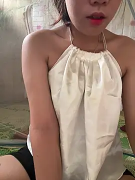 DoliceGirl2k online show from July 2026 12:52:02 AM
