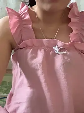 DoliceGirl2k online show from July 2026 01:59:02 AM