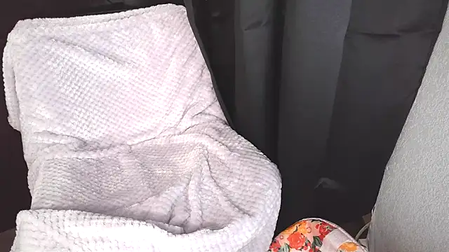 ArielsFeet333 online show from February 2026 11:25:02 PM