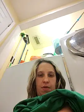 sexyymeli online show from March 2026 07:42:01 AM