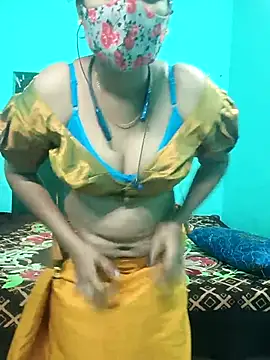 Snapshot of Tamilkannadacouple chatting on March 2026 05:20:02 PM Tamilkannadacouple online show from March 2026 05:20:02 PM