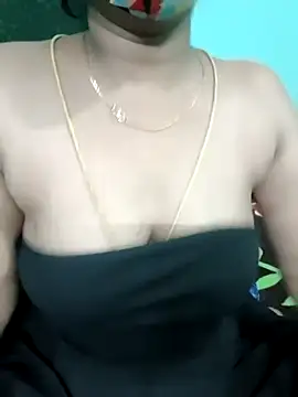 Snapshot of Tamilkannadacouple chatting on April 2026 05:46:02 PM Tamilkannadacouple online show from April 2026 05:46:02 PM