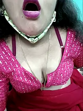 Snapshot of Tamilkannadacouple chatting on May 2026 06:29:01 AM Tamilkannadacouple online show from May 2026 06:29:01 AM