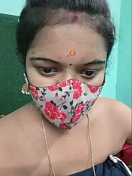Snapshot of Tamilkannadacouple chatting on May 2026 06:14:01 PM Tamilkannadacouple online show from May 2026 06:14:01 PM