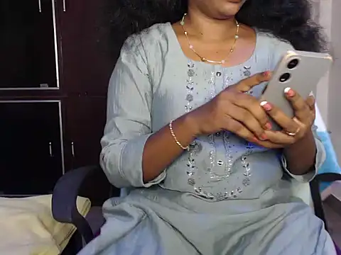 VixenNandhu online show from March 2026 06:14:02 PM