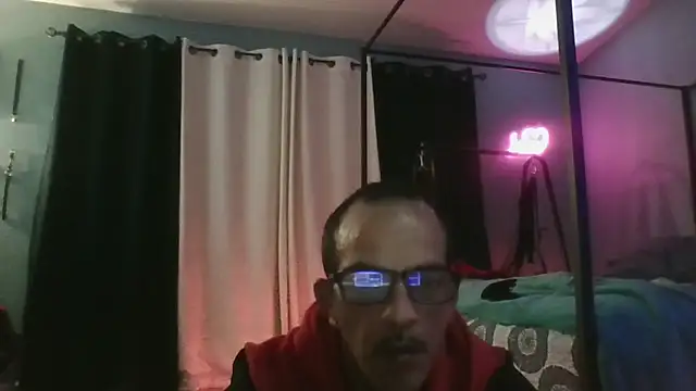 Snapshot of bellaskeykeeper chatting on February 2026 09:02:01 AM bellaskeykeeper online show from February 2026 09:02:01 AM