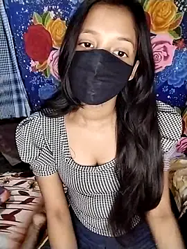 Snapshot of Naina-hott chatting on February 2026 08:12:02 PM Naina-hott online show from February 2026 08:12:02 PM