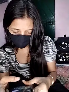 Snapshot of Naina-hott chatting on February 2026 07:36:01 PM Naina-hott online show from February 2026 07:36:01 PM