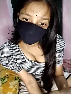 Snapshot of Naina-hott chatting on March 2026 06:25:02 PM Naina-hott online show from March 2026 06:25:02 PM