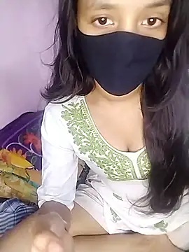 Snapshot of Naina-hott chatting on April 2026 03:06:01 PM Naina-hott online show from April 2026 03:06:01 PM