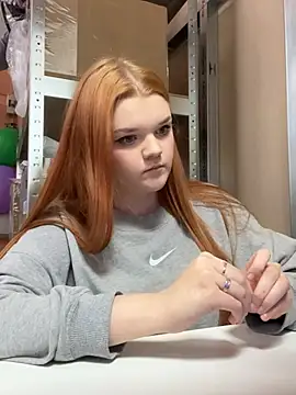 Snapshot of purple-hornet chatting on February 2026 08:12:01 AM purple-hornet online show from February 2026 08:12:01 AM