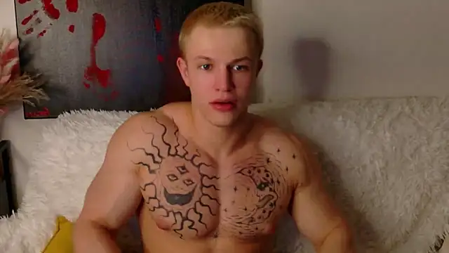 Snapshot of SterlingNoir chatting on February 2026 10:16:01 PM SterlingNoir online show from February 2026 10:16:01 PM