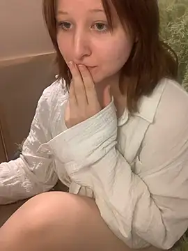 Snapshot of MargoPinky1 chatting on February 2026 06:12:02 PM MargoPinky1 online show from February 2026 06:12:02 PM