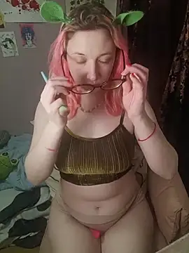 PinkyDavi online show from April 2026 10:14:02 PM