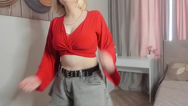 Snapshot of MariamGravert chatting on February 2026 07:45:02 AM MariamGravert online show from February 2026 07:45:02 AM