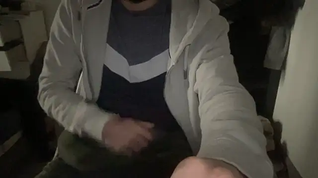 Snapshot of raoulbtnbois chatting on February 2026 12:32:02 PM raoulbtnbois online show from February 2026 12:32:02 PM
