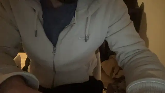 Snapshot of raoulbtnbois chatting on February 2026 12:36:01 PM raoulbtnbois online show from February 2026 12:36:01 PM