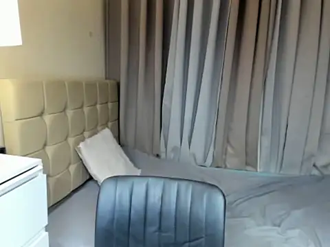 Janelaxx online show from February 2026 04:49:02 PM