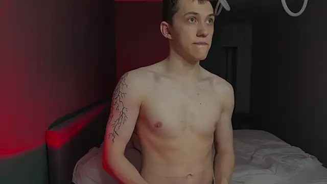 Snapshot of cronck52 chatting on February 2026 10:43:02 PM cronck52 online show from February 2026 10:43:02 PM