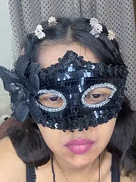 Snapshot of raavigirl chatting on May 2026 05:53:02 PM raavigirl online show from May 2026 05:53:02 PM