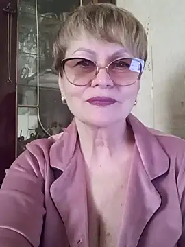SophieBurns online show from June 2026 11:08:02 AM
