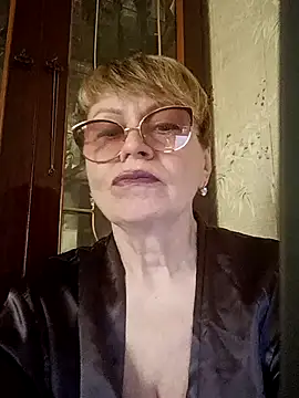 SophieBurns online show from June 2026 08:56:01 AM