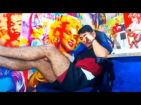 Snapshot of warmNoah chatting on February 2026 08:16:02 PM warmNoah online show from February 2026 08:16:02 PM