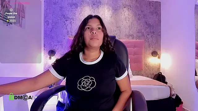 Dulcecooper1 online show from July 2026 07:38:02 PM