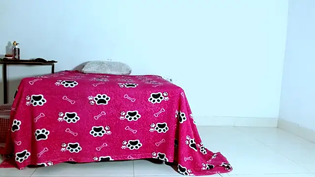 karolsweetvagi online show from May 2026 05:41:02 PM