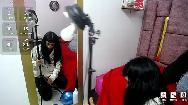 FRANCESCA LOVE  online show from April 2026 03:21:02 AM