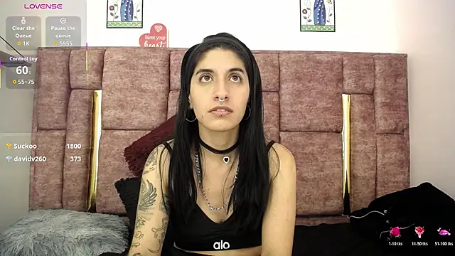 FRANCESCA LOVE  online show from June 2026 01:00:02 AM