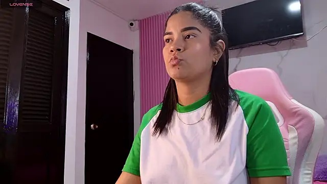 Anny20  online show from February 2026 01:03:01 PM