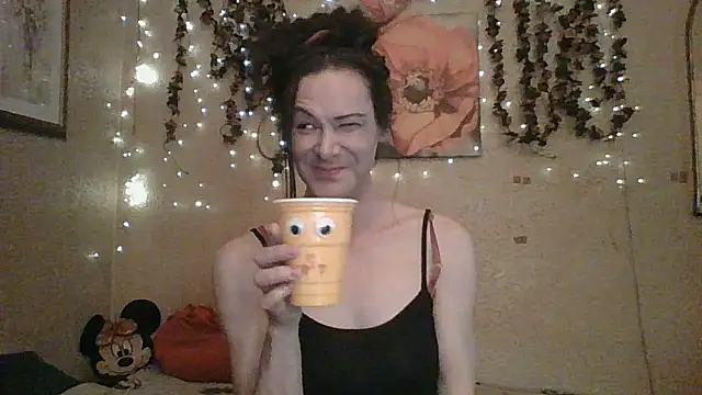 sillymillie4 online show from May 2026 01:23:02 AM
