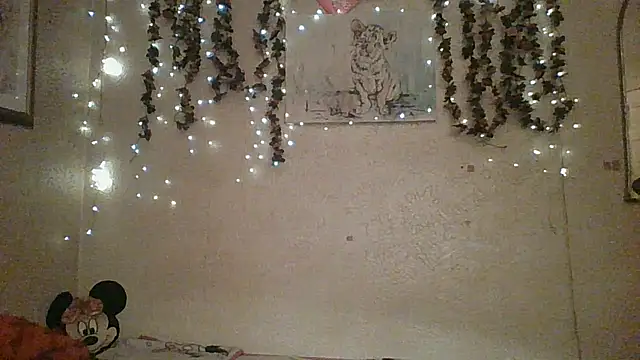 sillymillie4 online show from June 2026 04:32:02 AM