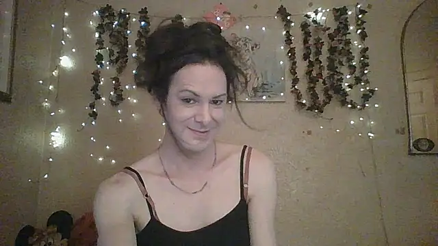sillymillie4 online show from July 2026 10:36:02 PM