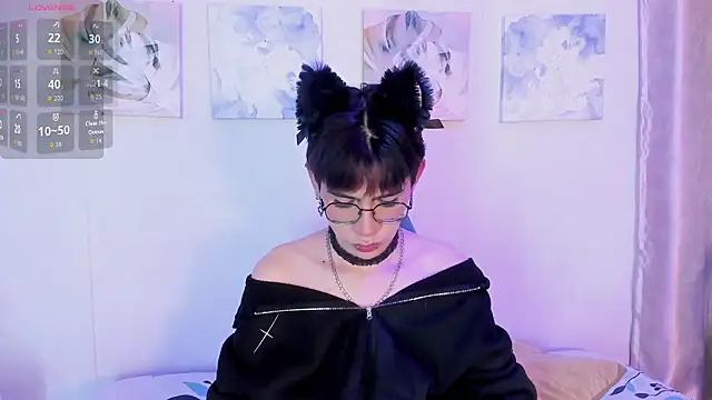 Demian Hush online show from March 2026 03:32:02 AM