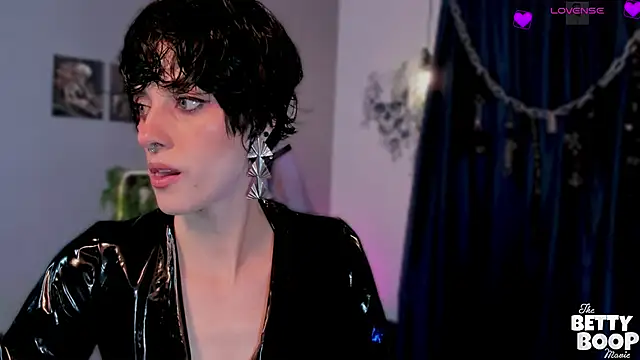 AmeliaNaughty  online show from April 2026 10:03:01 PM