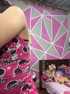 mia petite2007 online show from April 2026 02:03:02 AM